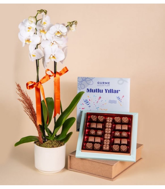 Mutlu Yıllar Beyaz Orkide & Çikolatalı Hediye Seti