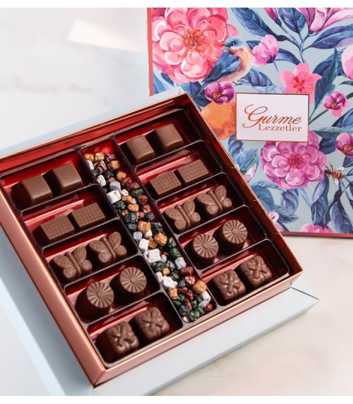 Çakıl Taşı Draje ve Sütlü Çiçekli Çikolata 