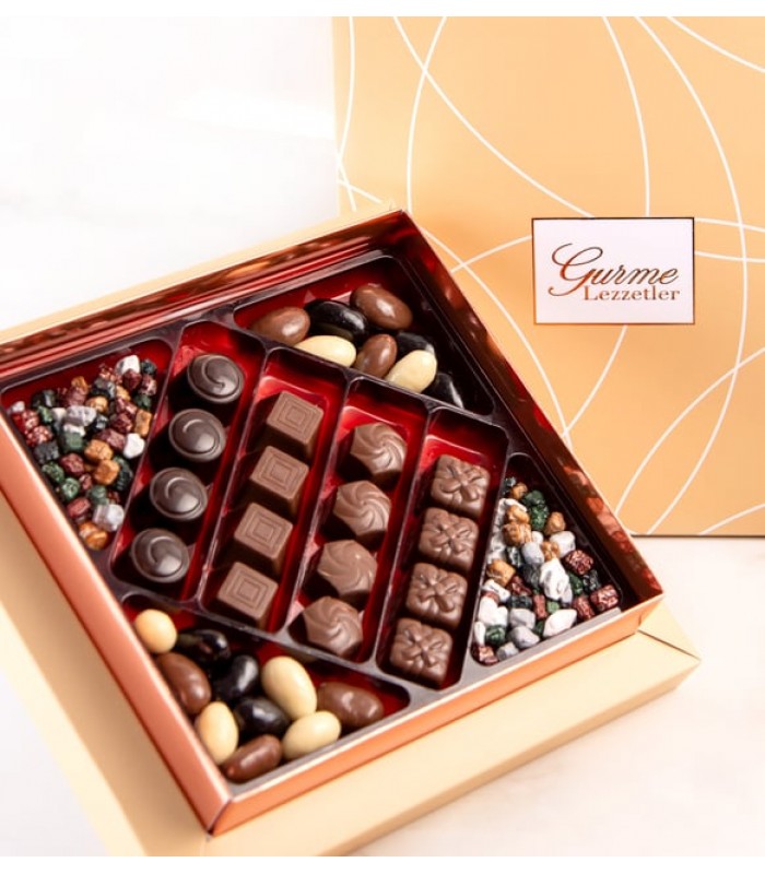 Sütlü Çikolatalı & Bademli Drajeli Çikolata Kutusu